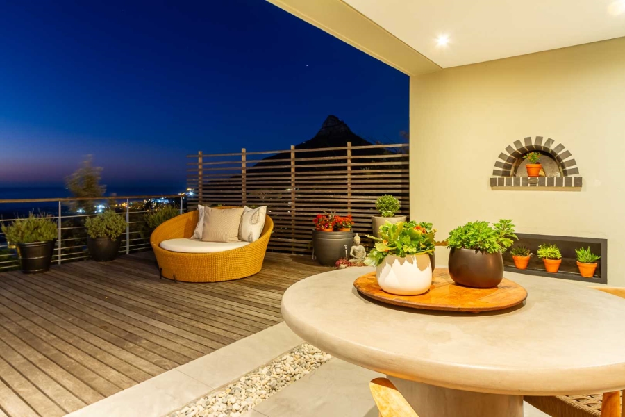 3 Bedroom Property for Sale in Camps Bay Western Cape